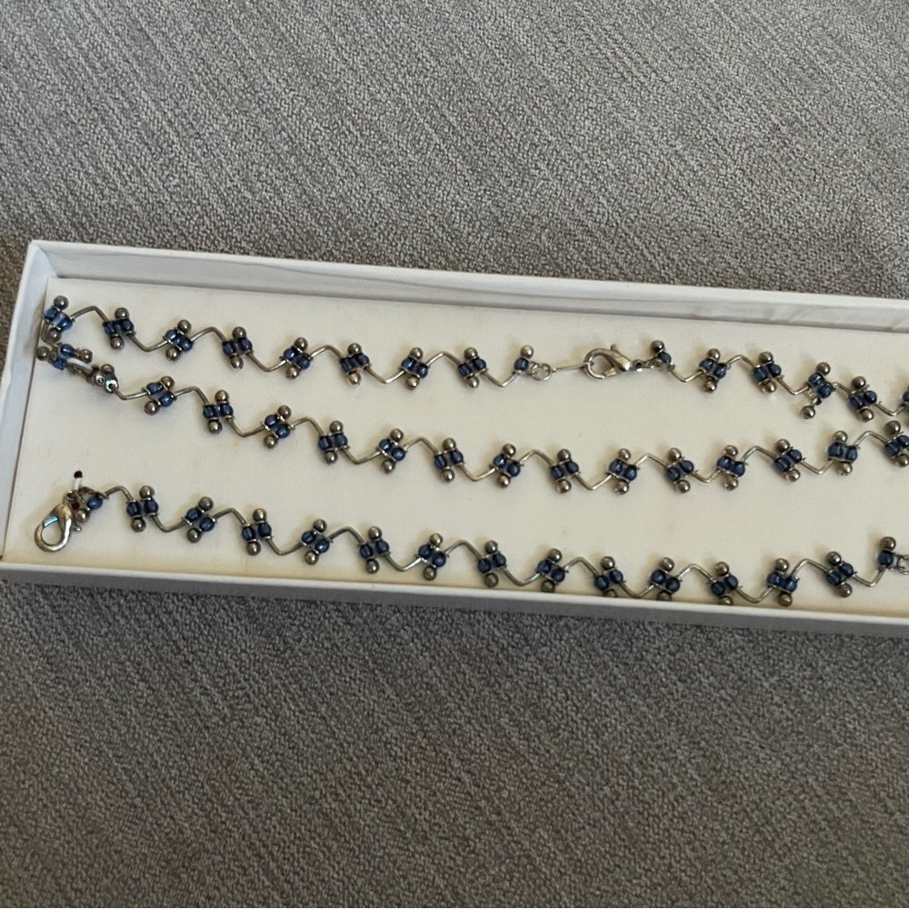 Elegant Navy Blue Black Beaded Necklace and Bracelet Set NEW in Box.